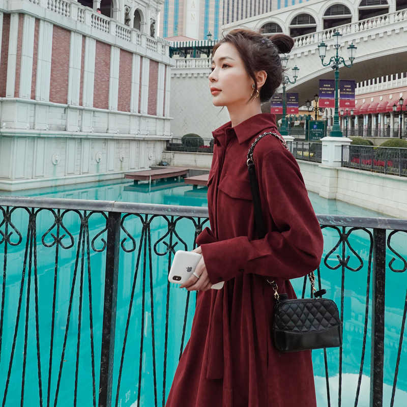 Đầm dài chít eo