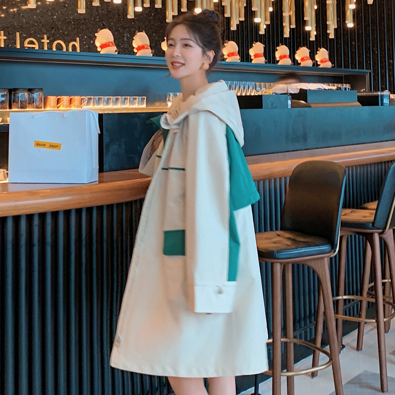 Áo khoác trench coat dài giữa Colorblock
