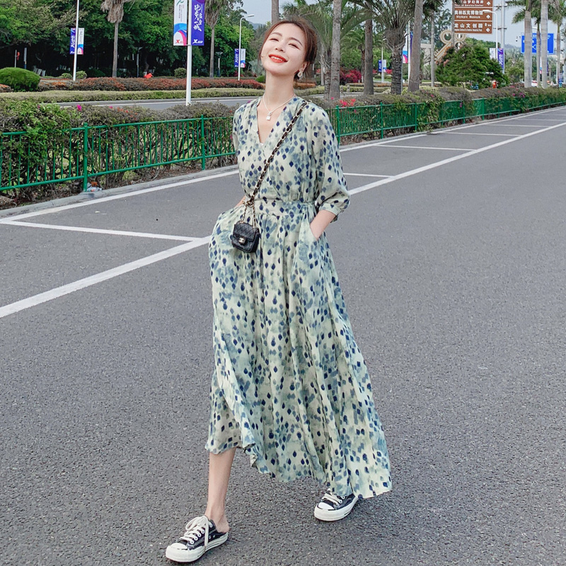 Đầm chiết eo ngọt ngào