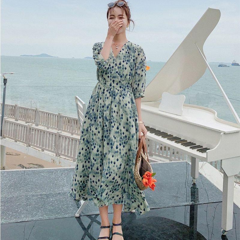 Đầm chiết eo ngọt ngào