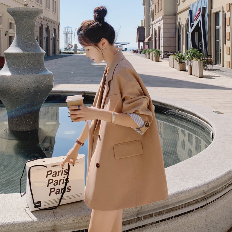 Bộ đồ cổ điển có tay sọc