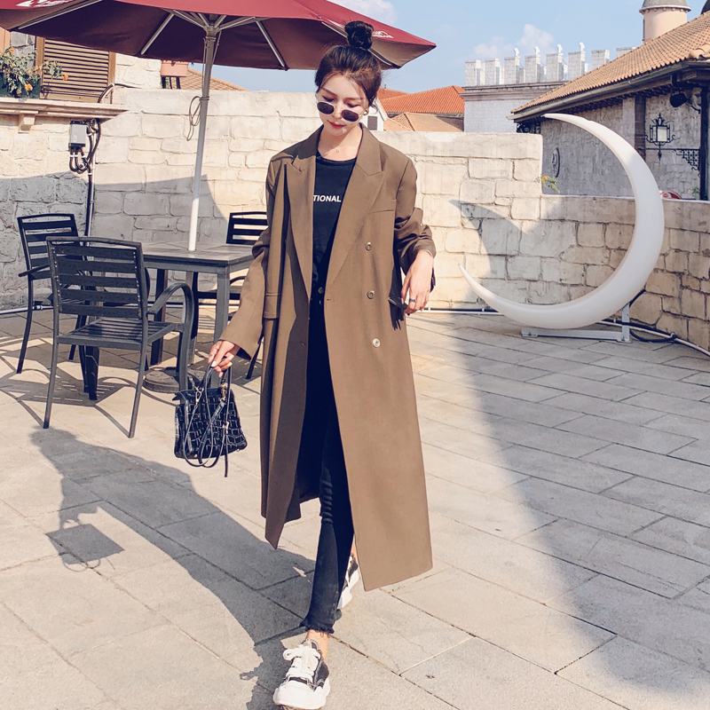 Bộ đồ dài hai ngực cổ điển