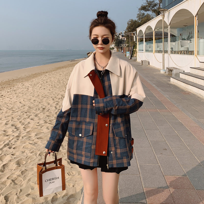 Áo khoác kẻ sọc chắp vá